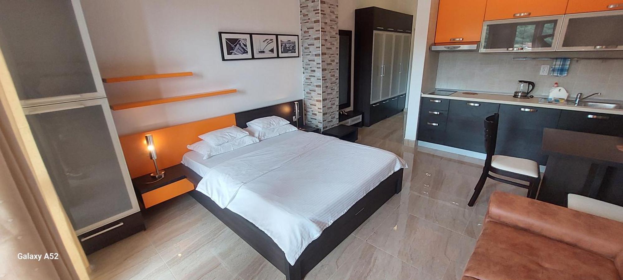 Apartments Danilo Kazanegra Sveti Stefan Extérieur photo