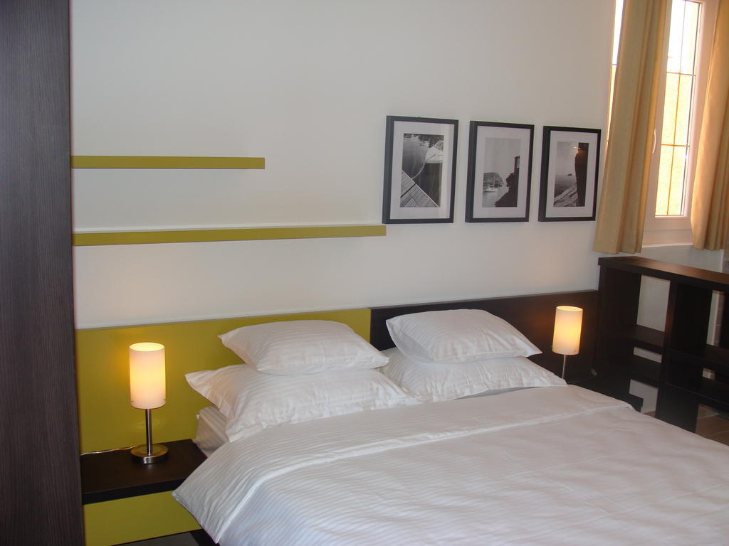 Apartments Danilo Kazanegra Sveti Stefan Extérieur photo