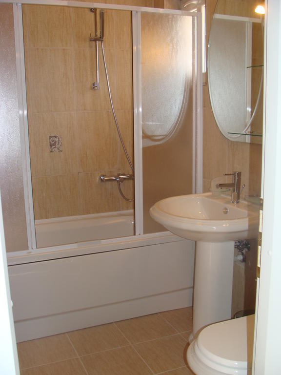 Apartments Danilo Kazanegra Sveti Stefan Chambre photo