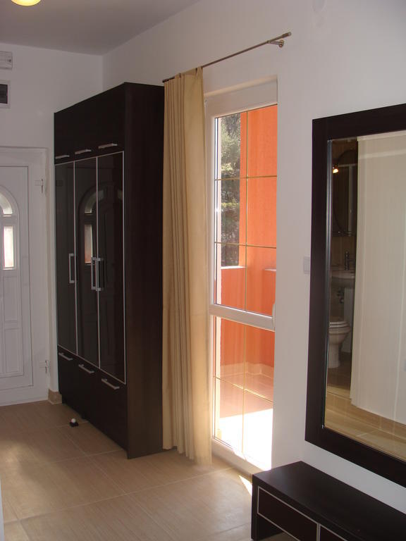 Apartments Danilo Kazanegra Sveti Stefan Chambre photo