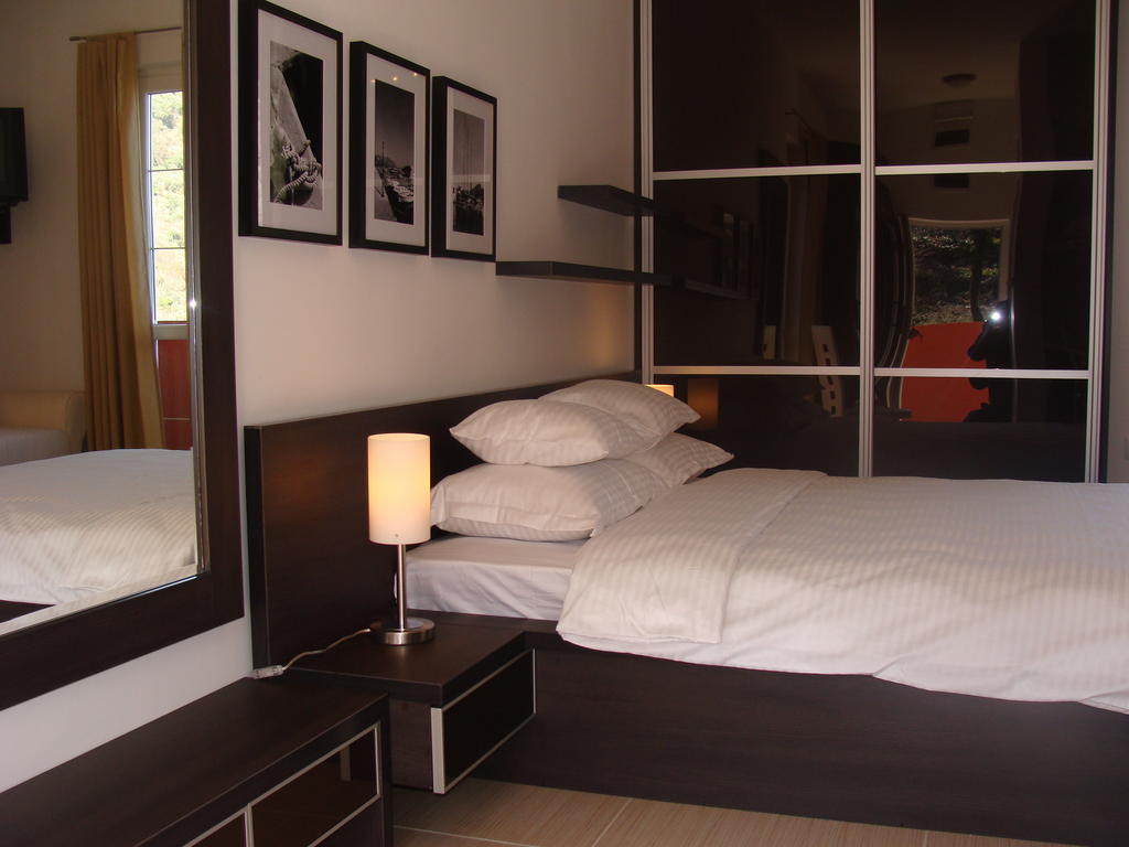 Apartments Danilo Kazanegra Sveti Stefan Chambre photo